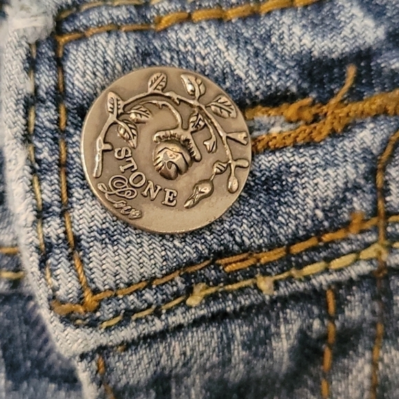 Stone LOVE 1990s Destroyed Bleached Low Rise Grunge Denim Jeans Size 9 Juniors - Picture 13 of 15